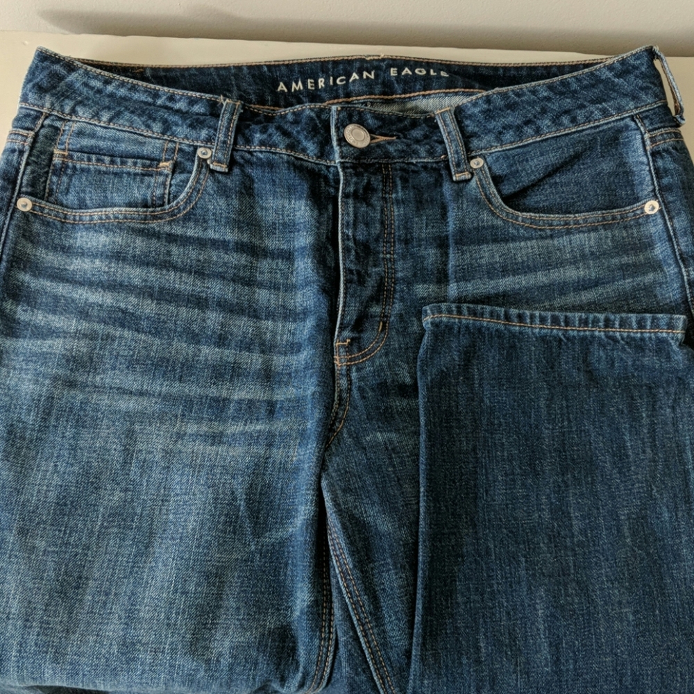 American Eagle Tomgirl Jean